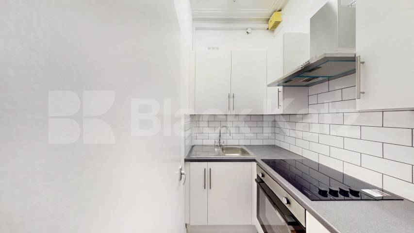 Modern Studio Aylestone Avenue, Brondesbury 